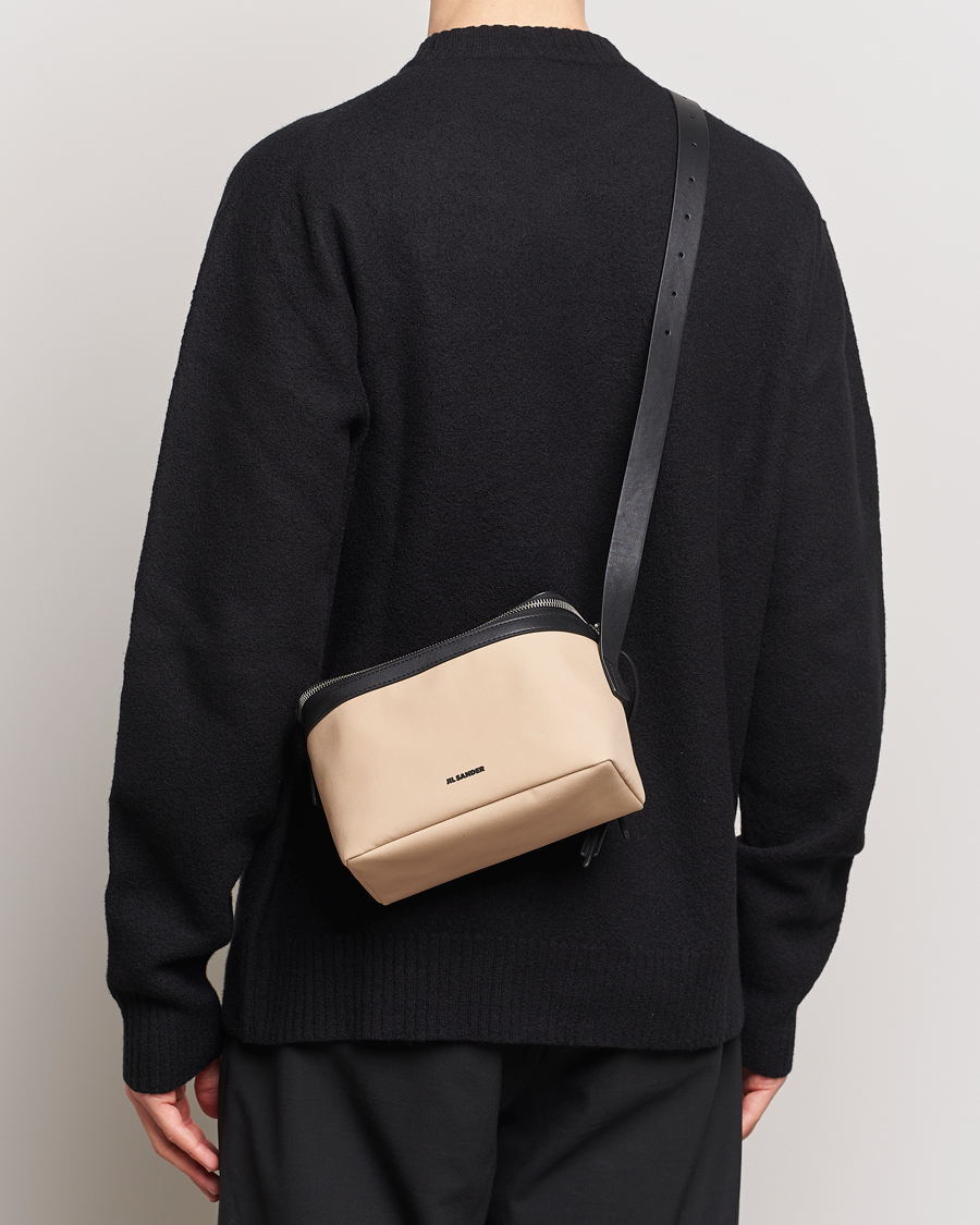 Heren | Jil Sander Cotton/Nappa Cross Body Bag Dark Sand | Jil Sander | Cotton/Nappa Cross Body Bag Dark Sand