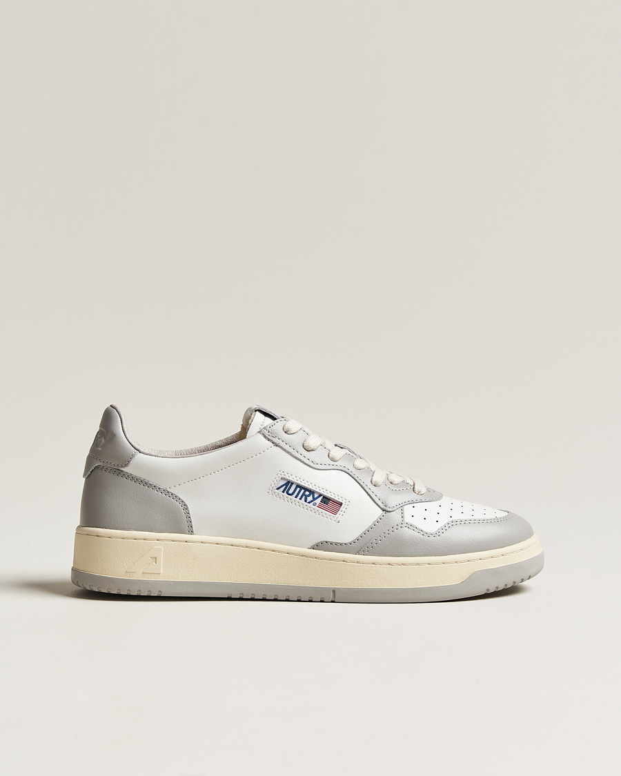 Heren | Autry Medalist Low Bicolor Leather Sneaker White/Grey | Autry | Medalist Low Bicolor Leather Sneaker White/Grey