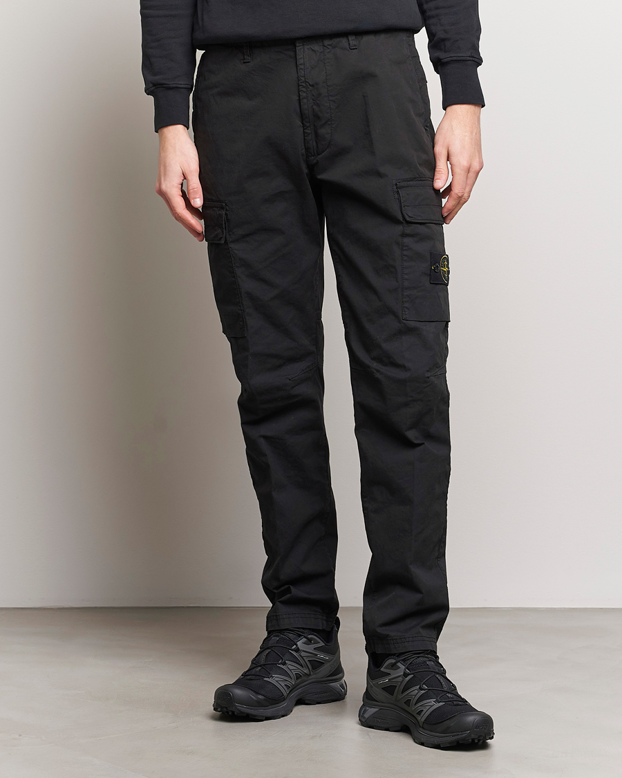 Men | Cargo Trousers | Stone Island | Tapered Supima Cotton Cargo Pants Black