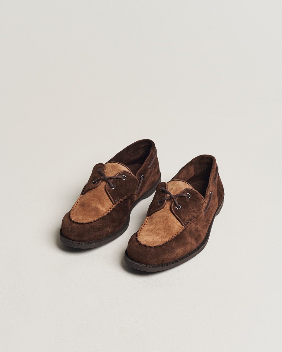Heren | John Lobb Foil Boat Shoe Dark Brown/Cognac Suede | John Lobb | Foil Boat Shoe Dark Brown/Cognac Suede