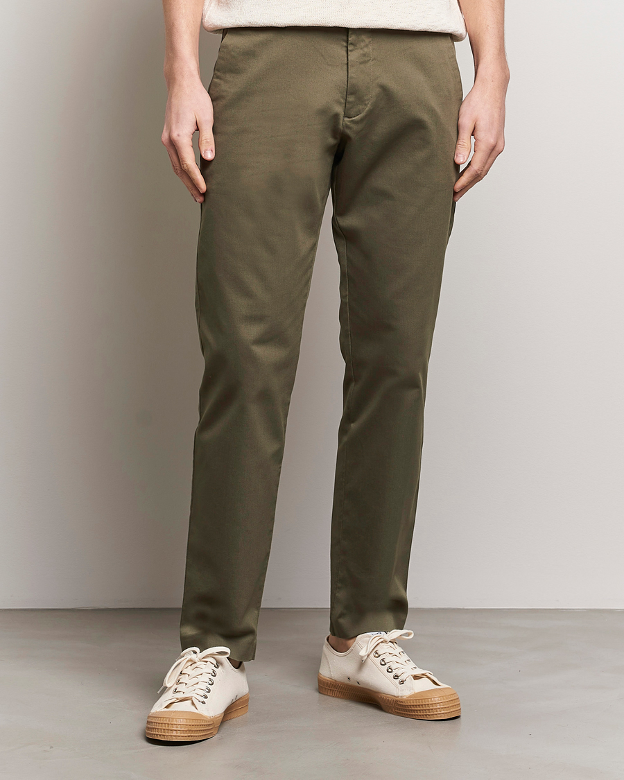 Heren | Broeken | NN07 | Theo Regular Fit Stretch Chinos Capers Green