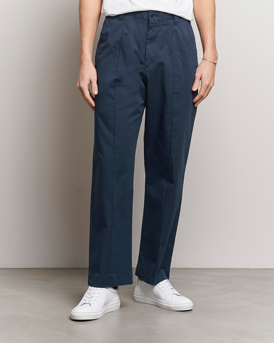 Heren | Chino's | NN07 | Tauber Pleated Trousers Navy Blue