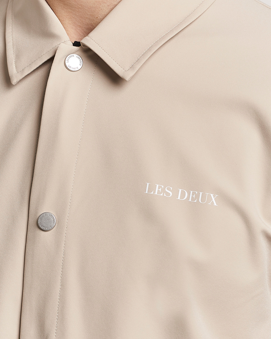 Heren | Jassen | LES DEUX | Idris Coach Jacket Light Desert