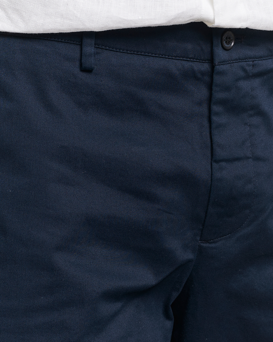 Heren | Korte broek | J.Lindeberg | Nathan Cloud Satin Shorts Navy