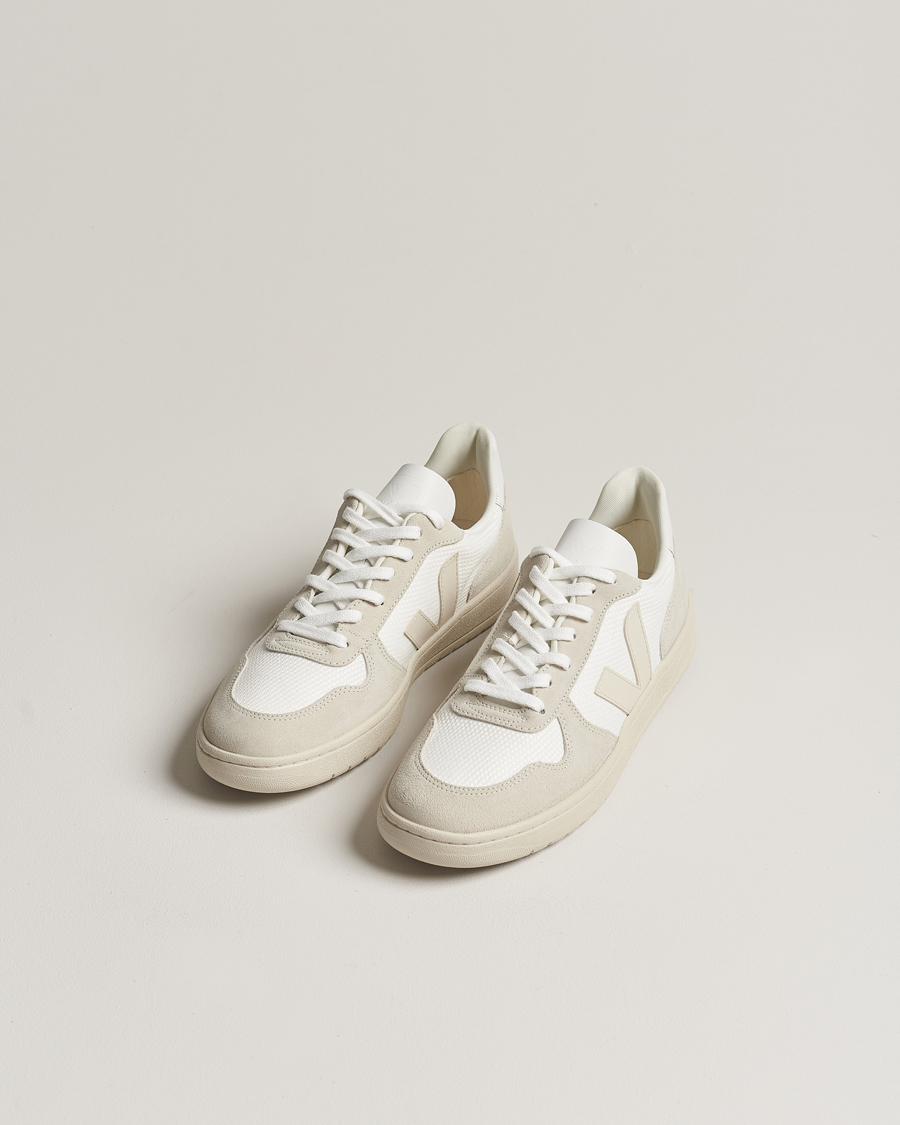 Heren | Suède schoenen | Veja | V-10 Mesh Sneaker White/Natural Pierre