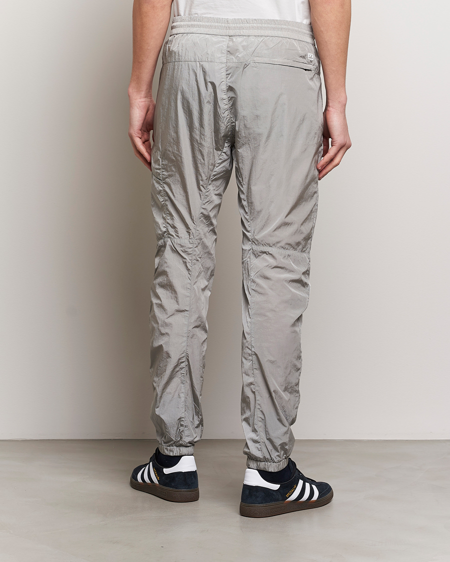Heren | Broeken | C.P. Company | Chrome - R Cargo Lens Trousers Light Grey