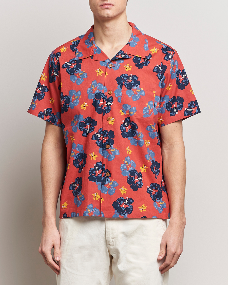 Heren | Overhemden met korte mouwen | Nudie Jeans | Arthur Printed Flower Short Sleeve Shirt Red