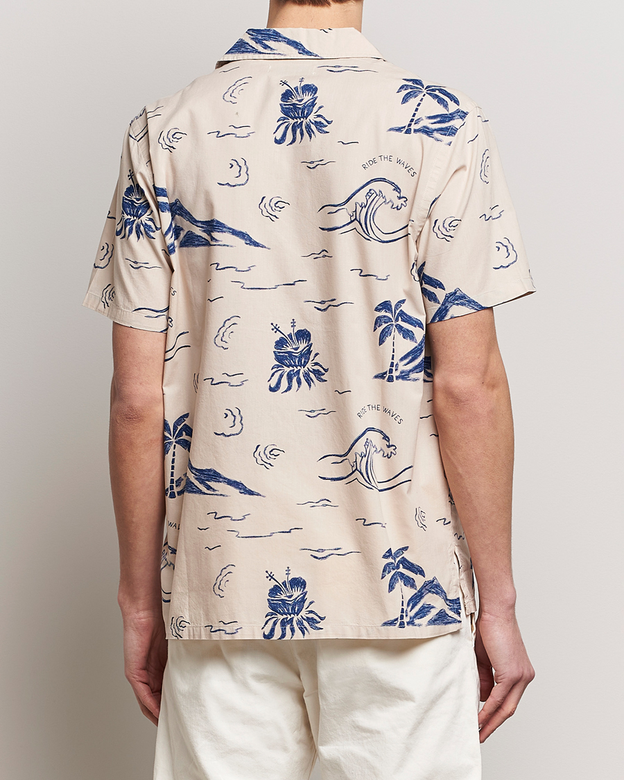 Heren | Overhemden | Nudie Jeans | Arvid Printed Waves Hawaii Short Sleeve Shirt Ecru