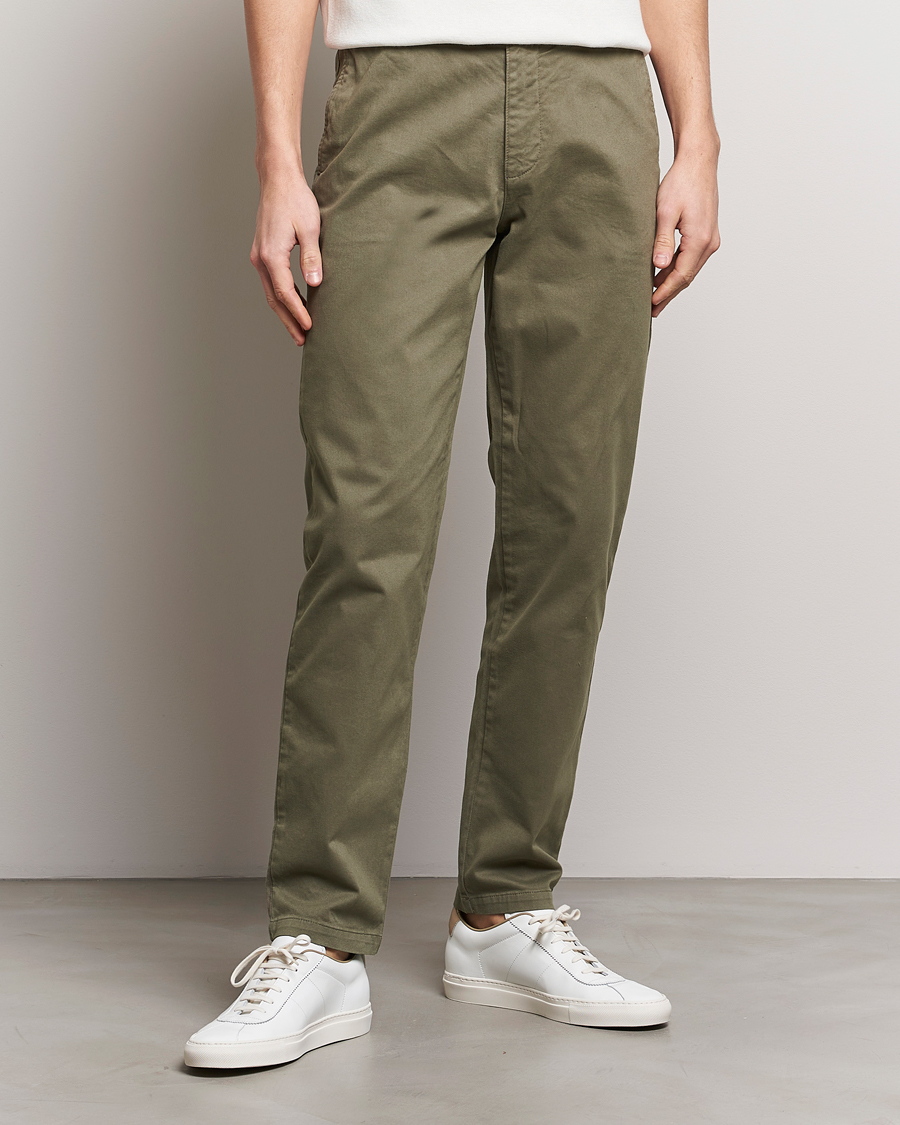 Heren | Tiger of Sweden | Tiger of Sweden | Caidon Cotton Chinos Dusty Green