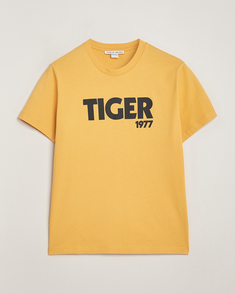 Heren | T-shirts | Tiger of Sweden | Dillan Crew Neck T-Shirt Yellow