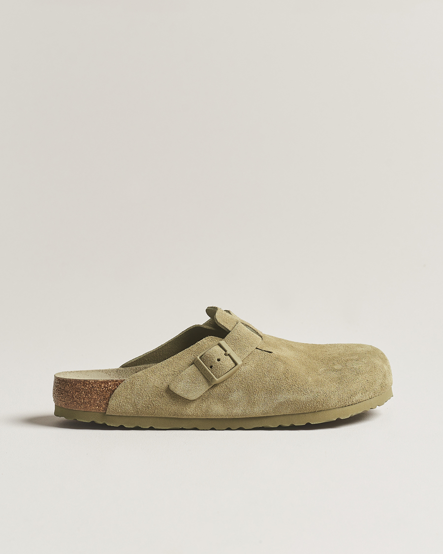 Heren | BIRKENSTOCK Boston Soft Footbed Faded Khaki Suede | BIRKENSTOCK | Boston Soft Footbed Faded Khaki Suede