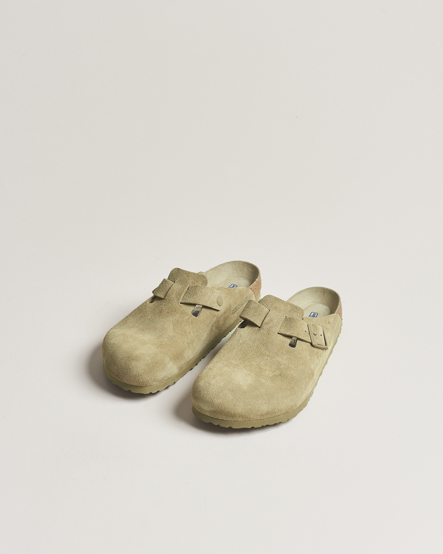 Heren | BIRKENSTOCK | BIRKENSTOCK | Boston Soft Footbed Faded Khaki Suede