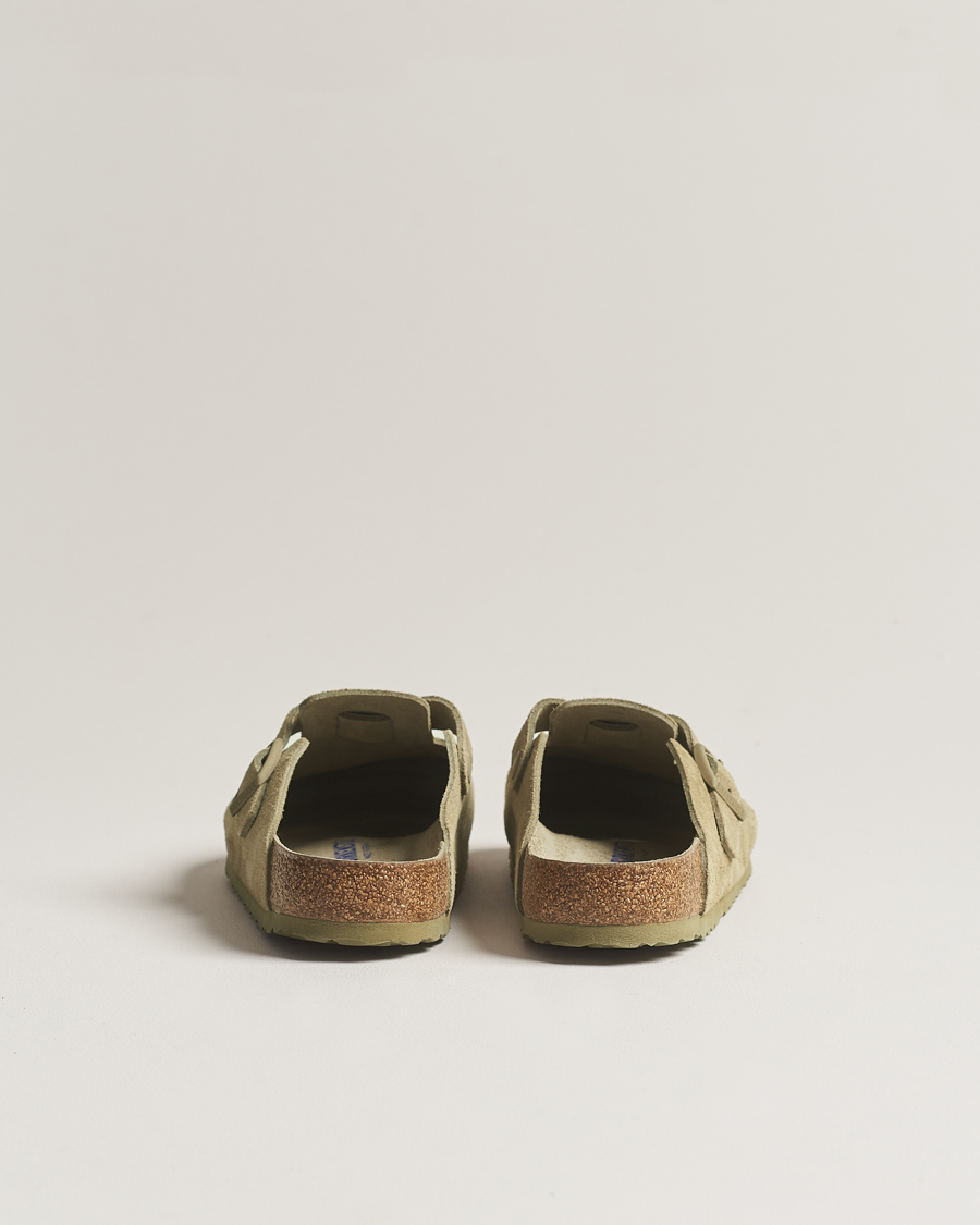 Heren | BIRKENSTOCK Boston Soft Footbed Faded Khaki Suede | BIRKENSTOCK | Boston Soft Footbed Faded Khaki Suede