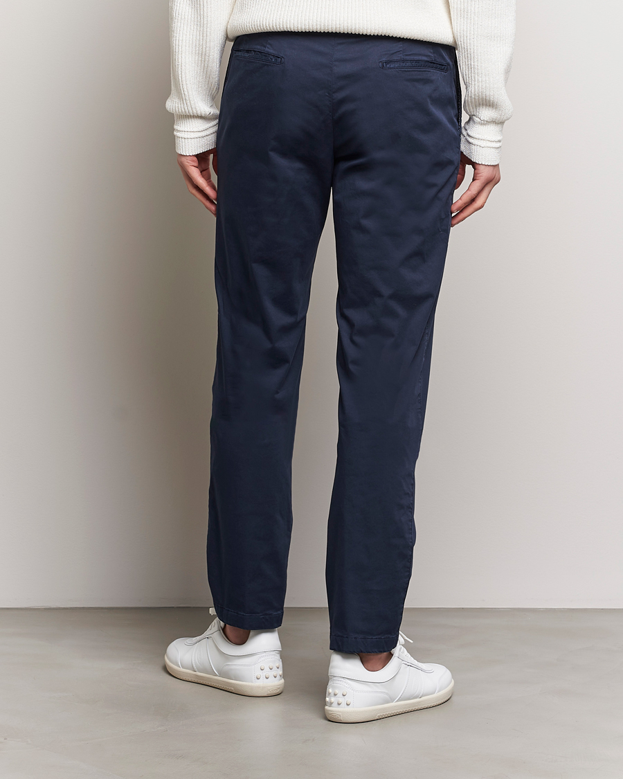 Heren | Broeken | Kiton | Slim Fit Cotton Chinos Navy