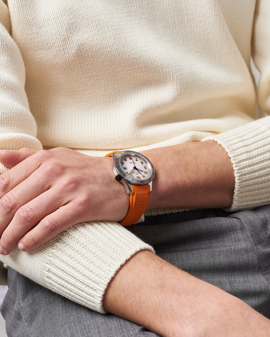 Heren | Fine watches | Sjöö Sandström | Royal Steel Worldtimer 41mm Annual Edition Orange