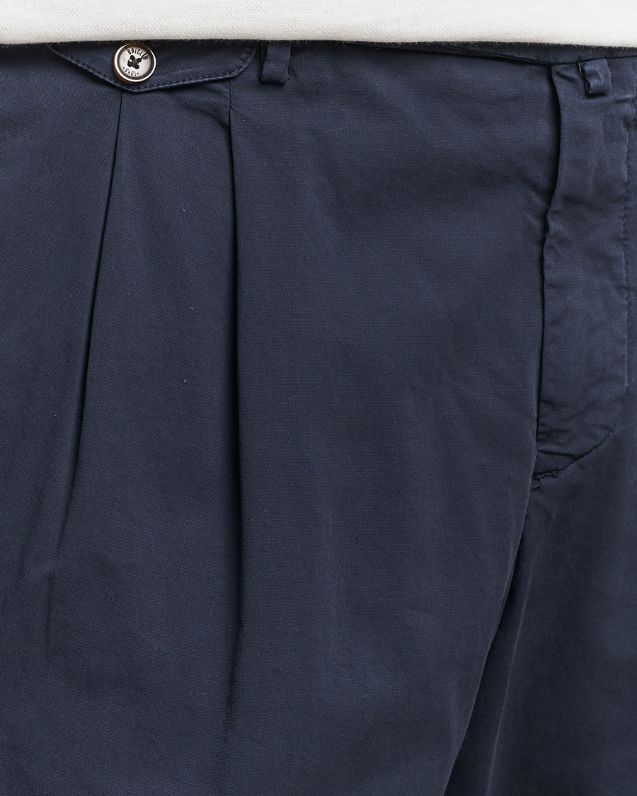 Heren | Broeken | Briglia 1949 | Easy Fit Pleated Cotton Stretch Chino Navy