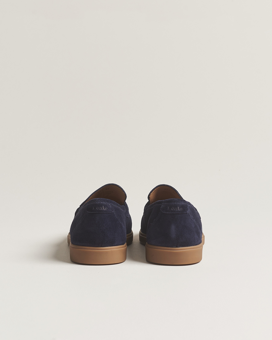 Heren | Loake 1880 Lucca Suede Penny Loafer Navy | Loake 1880 | Lucca Suede Penny Loafer Navy
