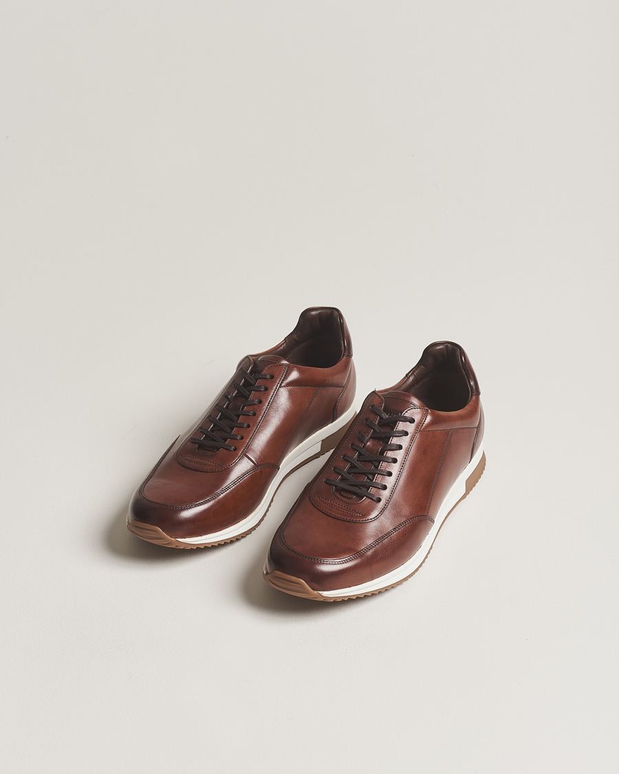 Heren | Loake 1880 | Loake 1880 | Bannister Leather Running Sneaker Cedar