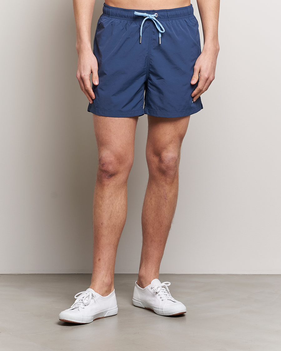 Heren | Nieuws | GANT | Basic Swimshorts Dusty Blue Sea