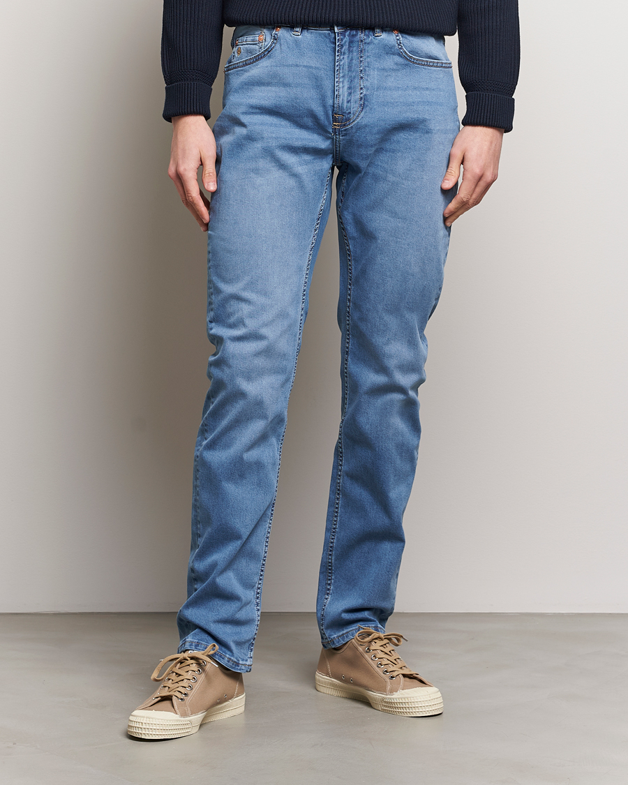 Heren | Jeans | Morris | James Satin Jeans Light Blue