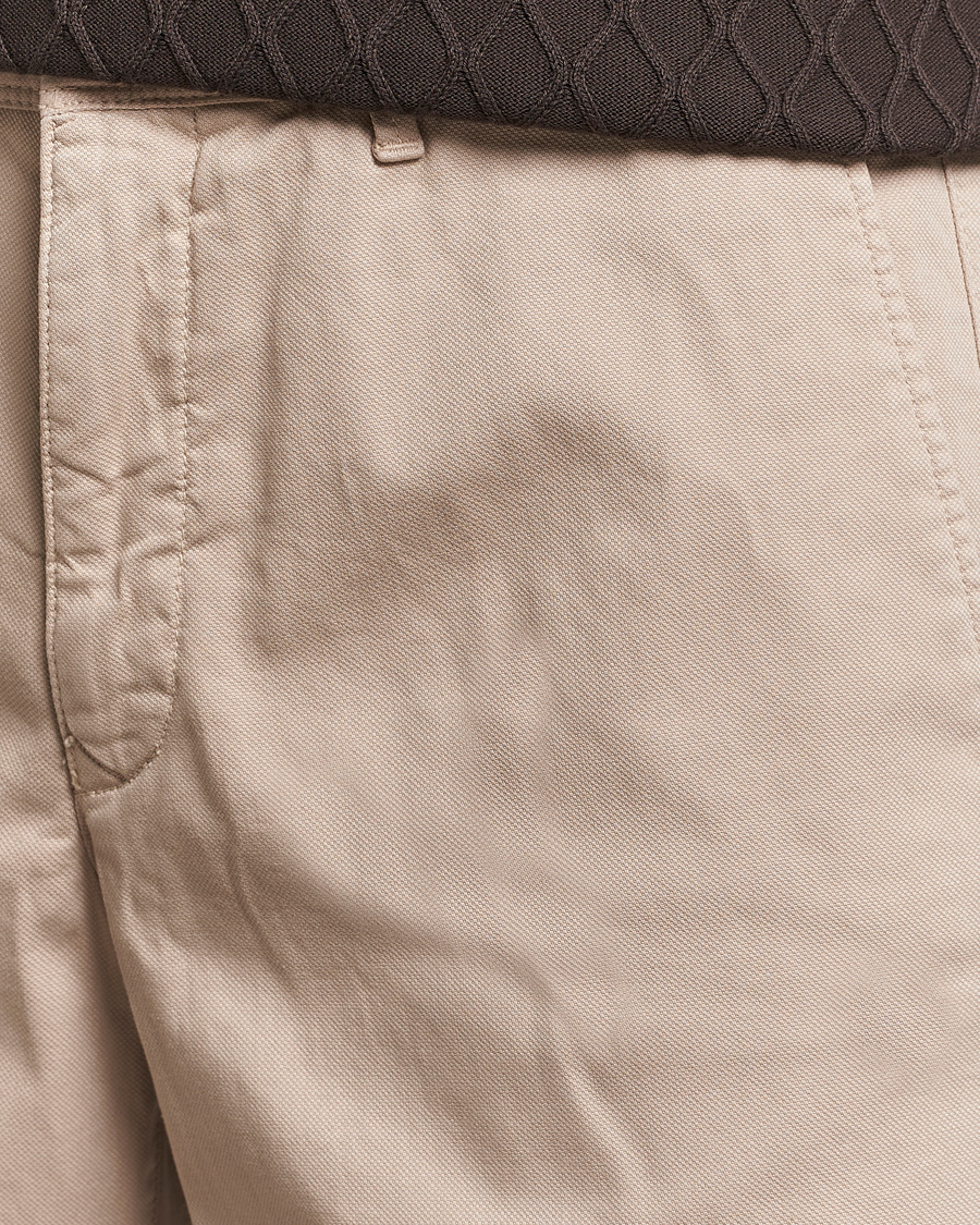 Heren | Korte broek | Oscar Jacobson | Teodor Cotton Shorts Beige