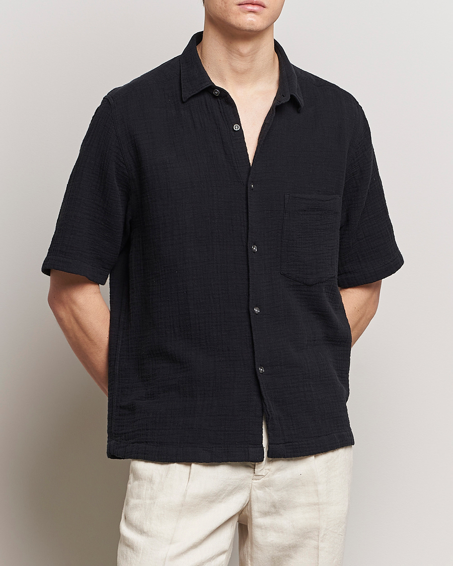 Heren | Overhemden met korte mouwen | Oscar Jacobson | Short Sleeve City Crepe Cotton Shirt Black