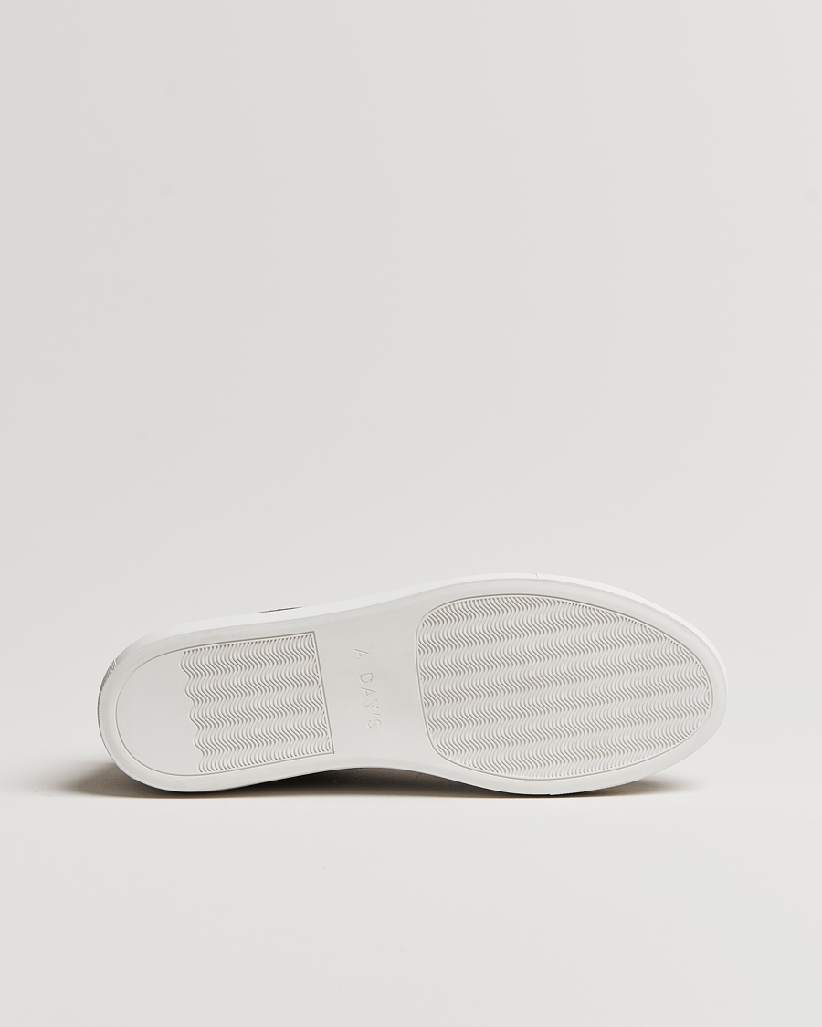 Heren | A Day's March Suede Marching Sneaker Black | A Day's March | Suede Marching Sneaker Black