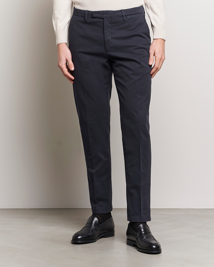 Heren | Chino's | Boglioli | Cotton Stretch Chinos Navy