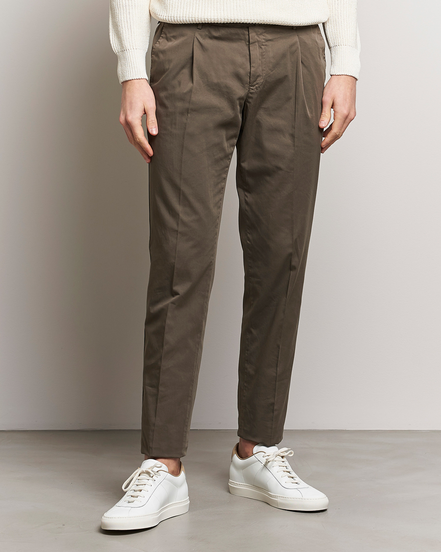 Heren | Italian Department | PT01 | Slim Fit Garment Dyed Stretch Chinos Dark Brown