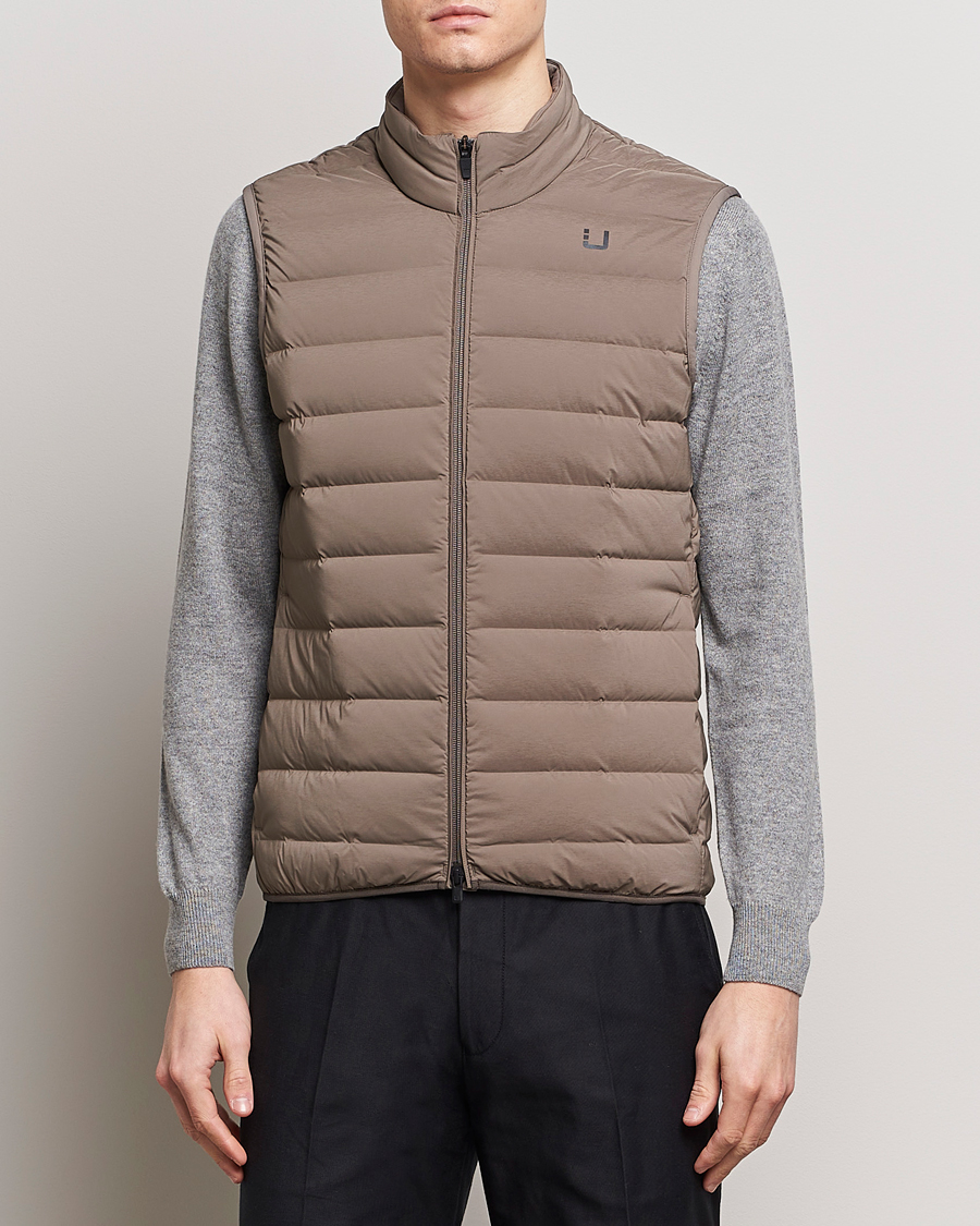 Heren | Herfstjassen | UBR | Sonic Vest Dark Sand