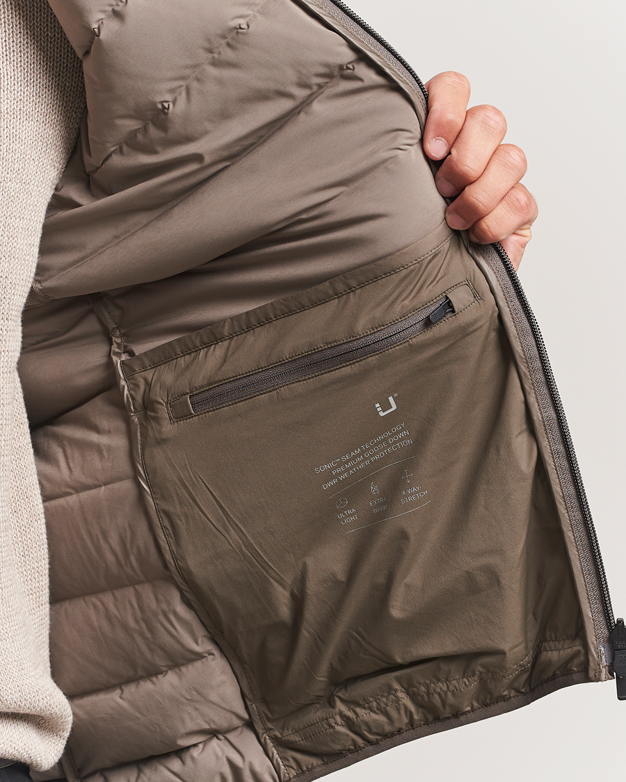 Heren | Gilets | UBR | Sonic Vest Dark Sand
