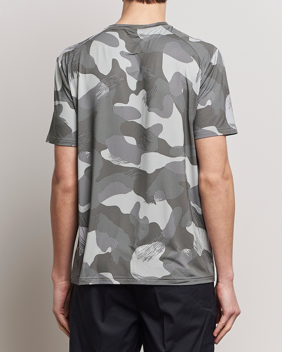 Heren | T-shirts | RLX Ralph Lauren | Peached Airflow Camo Crew Neck T-Shirt Grey