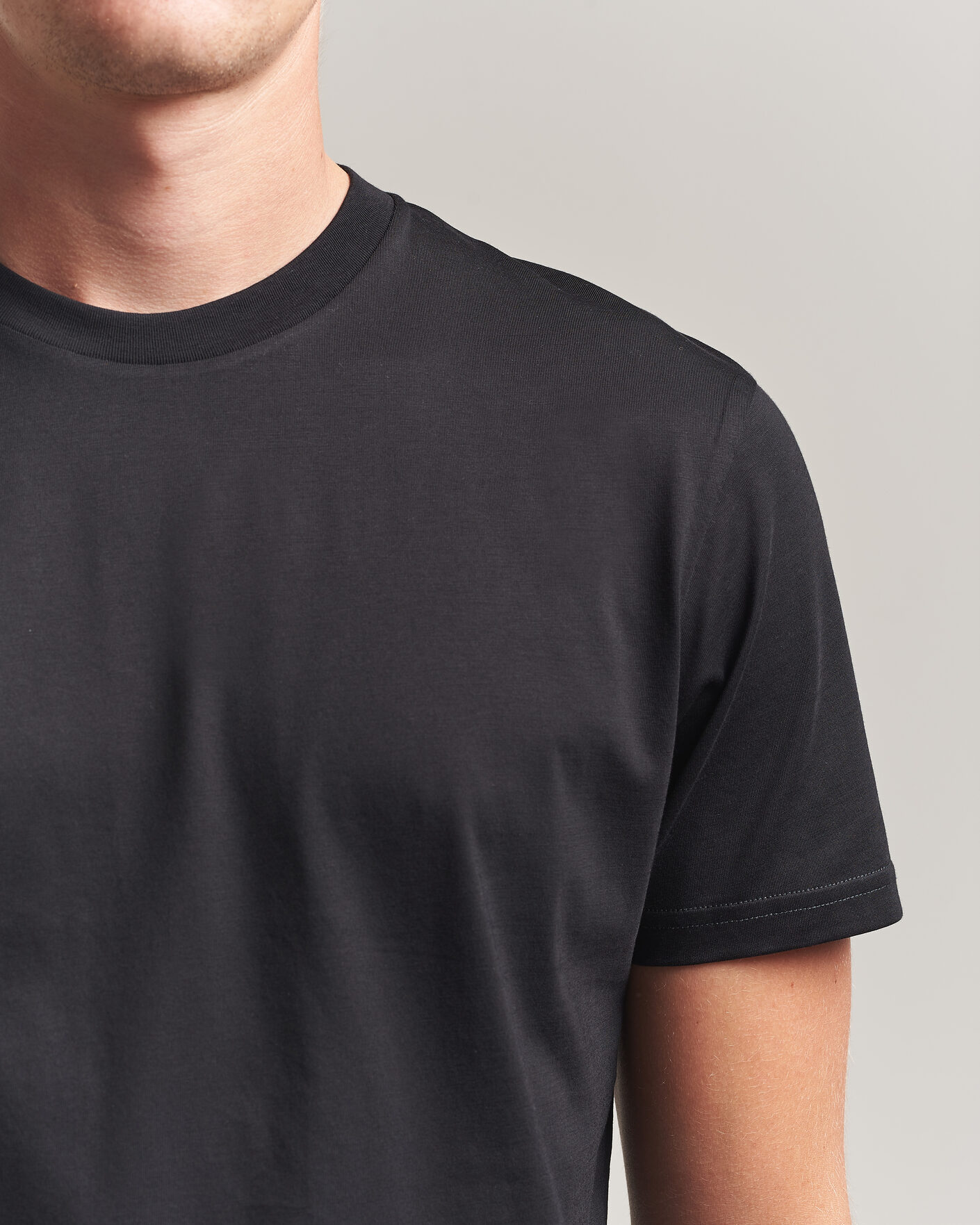 Heren | T-shirts | Sunspel | Riviera Midweight T-Shirt Black