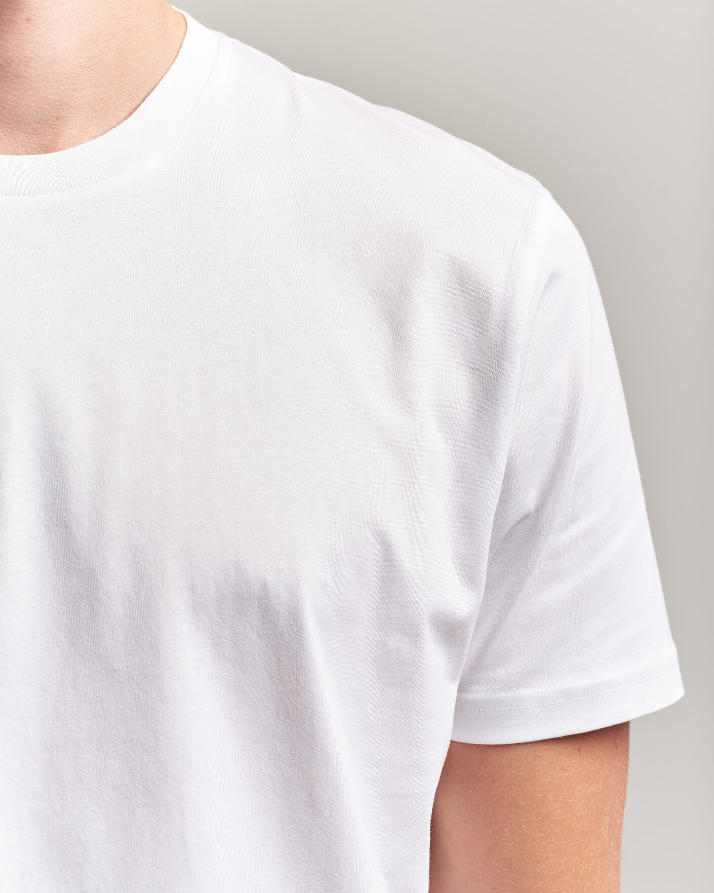 Heren | T-shirts | Sunspel | Riviera Midweight T-Shirt White