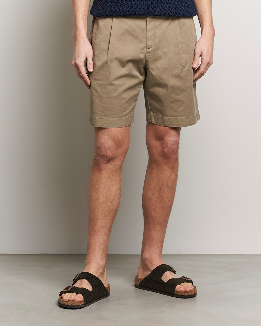 Heren |  | Sunspel | Pleated Stretch Cotton Twill Shorts Dark Stone