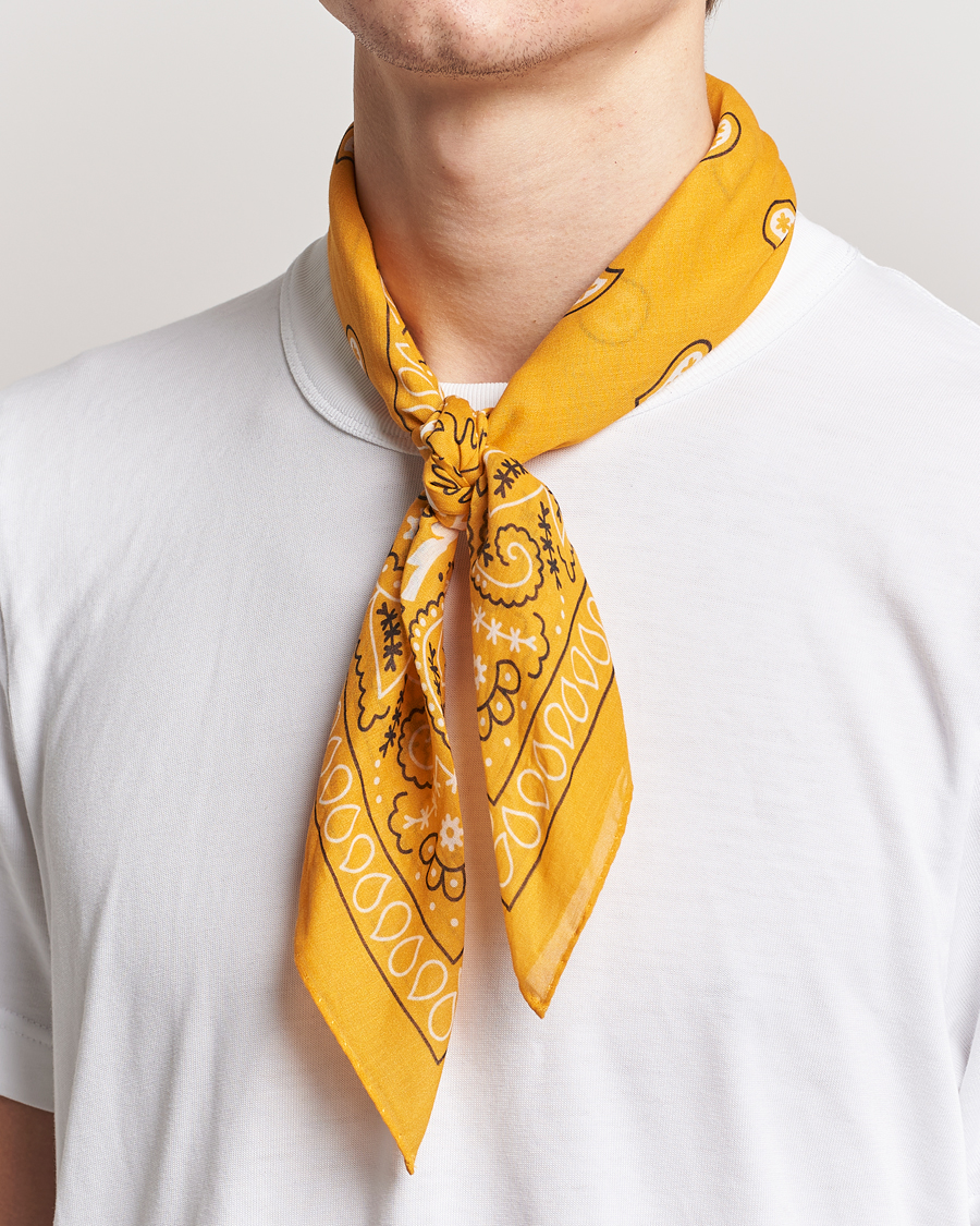 Heren |  | Amanda Christensen | Cotton Voilé Printed Paisley Bandana Yellow