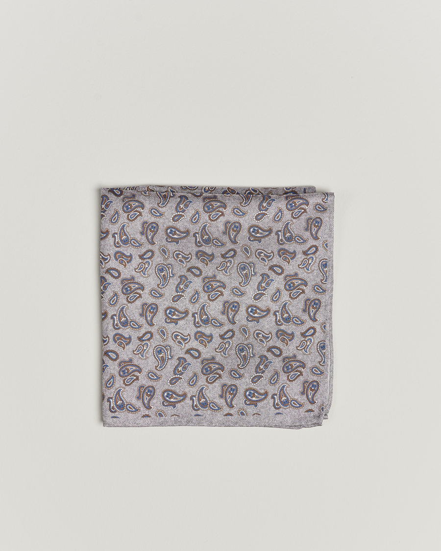 Heren | Pochets | Amanda Christensen | Silk Oxford Printed Paisley Pocket Square Light Grey