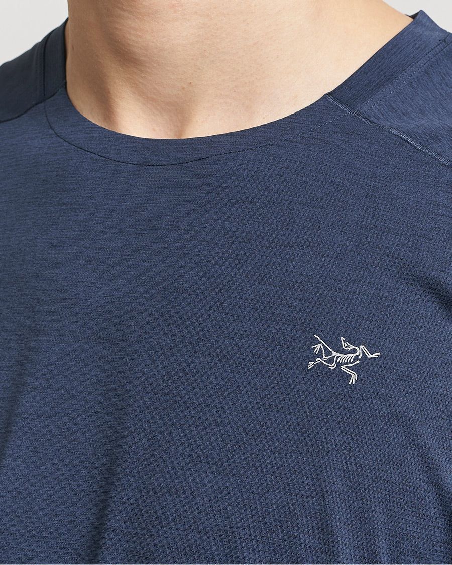 Heren | T-shirts | Arc'teryx | Cormac Crew Neck T-Shirt Black Sapphire Heather