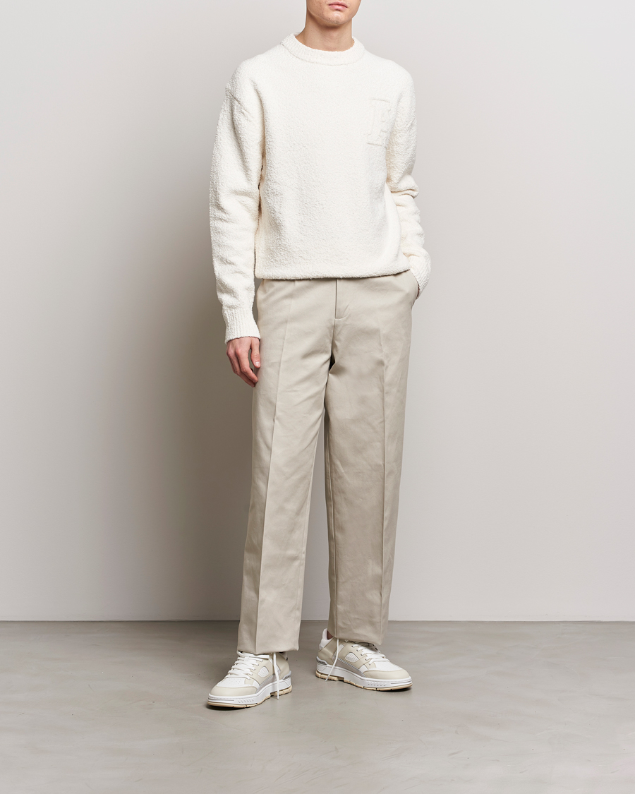 Heren | Broeken | Axel Arigato | Serif Relaxed Fit Trousers Pale Beige