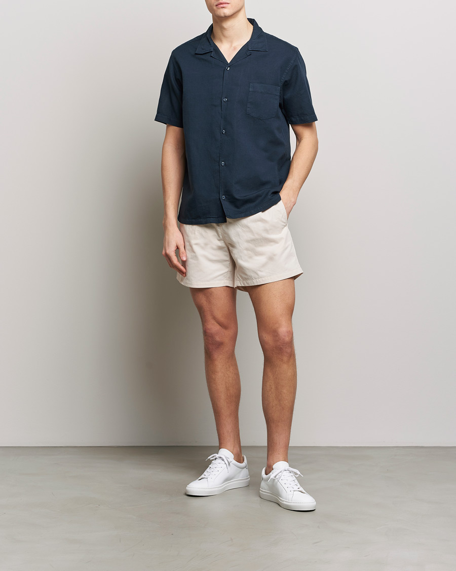 Heren | Overhemden | Colorful Standard | Cotton/Linen Short Sleeve Shirt Navy Blue