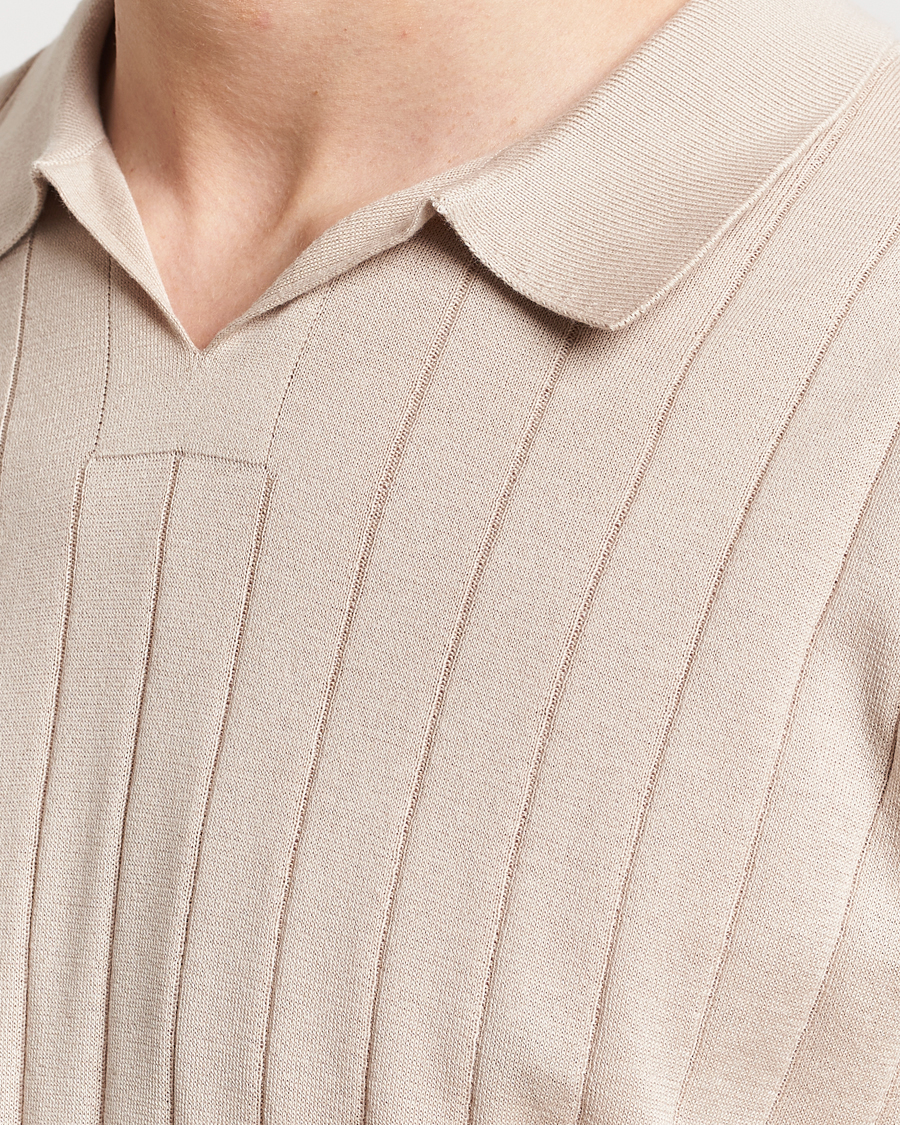 Heren | Polo's | John Smedley | Roper Open Collar Sea Island Polo Almond