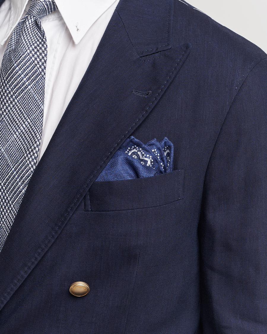 Heren | Brunello Cucinelli Paisley Silk Pocket Square Navy | Brunello Cucinelli | Paisley Silk Pocket Square Navy