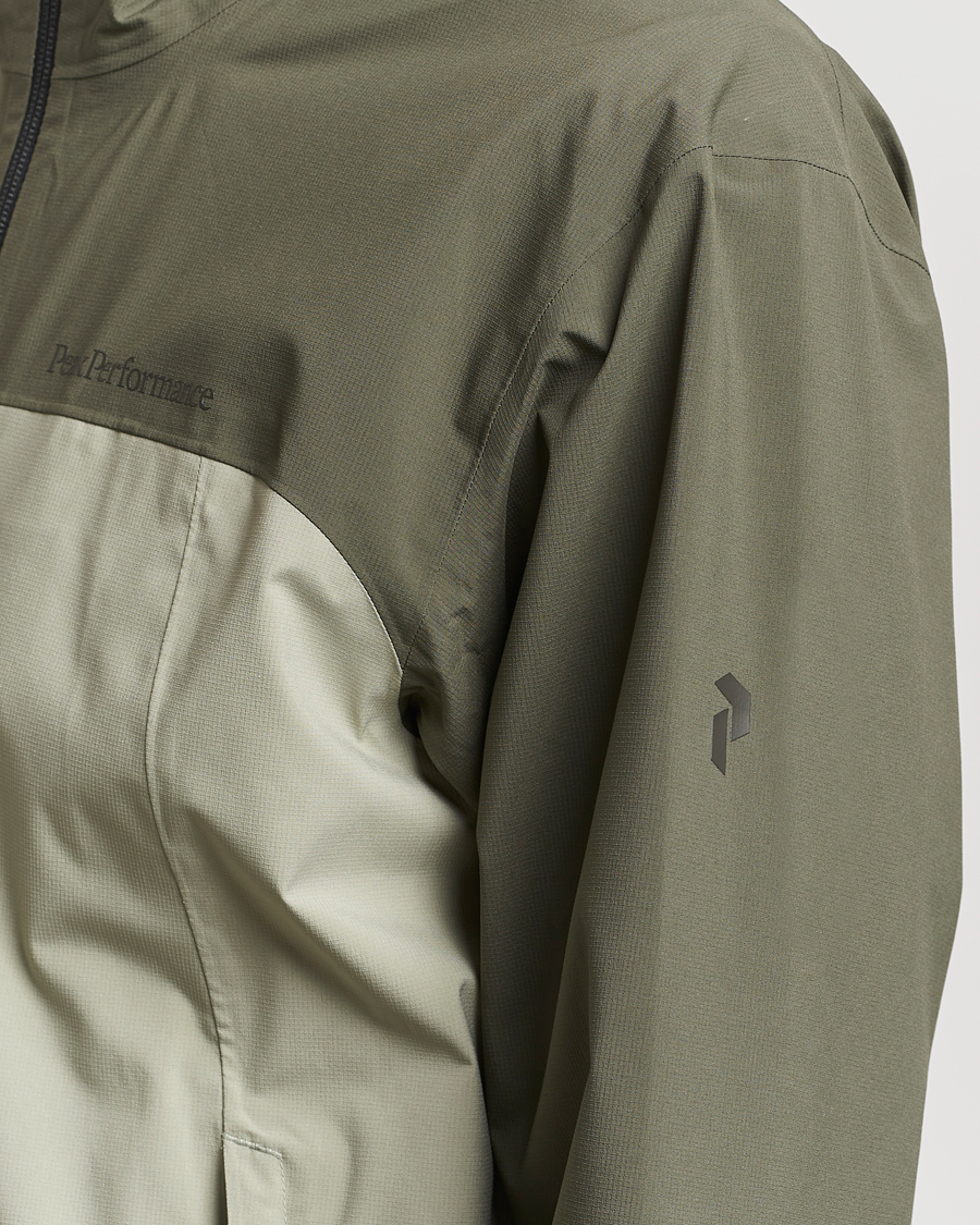 Heren | Jassen | Peak Performance | Trail Hipe Hooded Jacket Pine Needle/Limit Green
