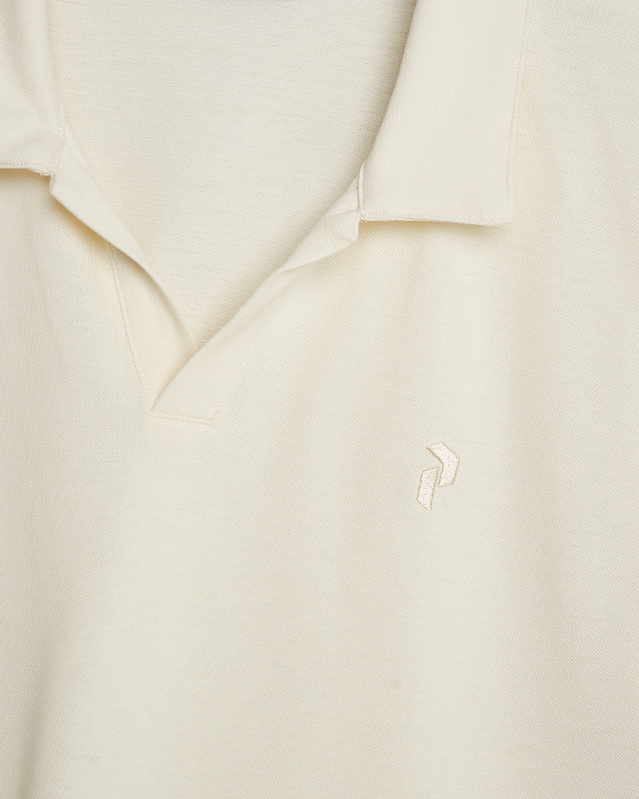 Heren | Polo's | Peak Performance | Cotton Coolmax Open Collar Polo Vintage White