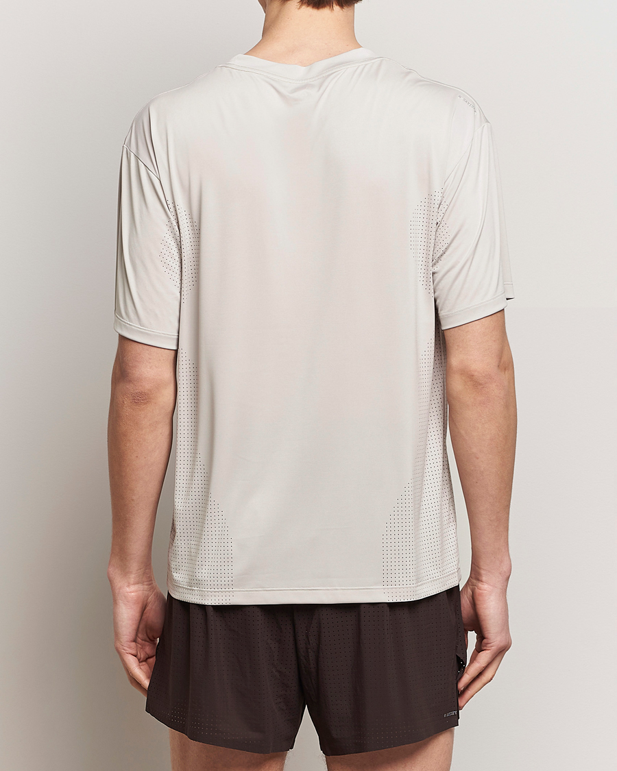 Heren | T-shirts | Satisfy | AuraLite Air T-Shirt Mineral Dolomite