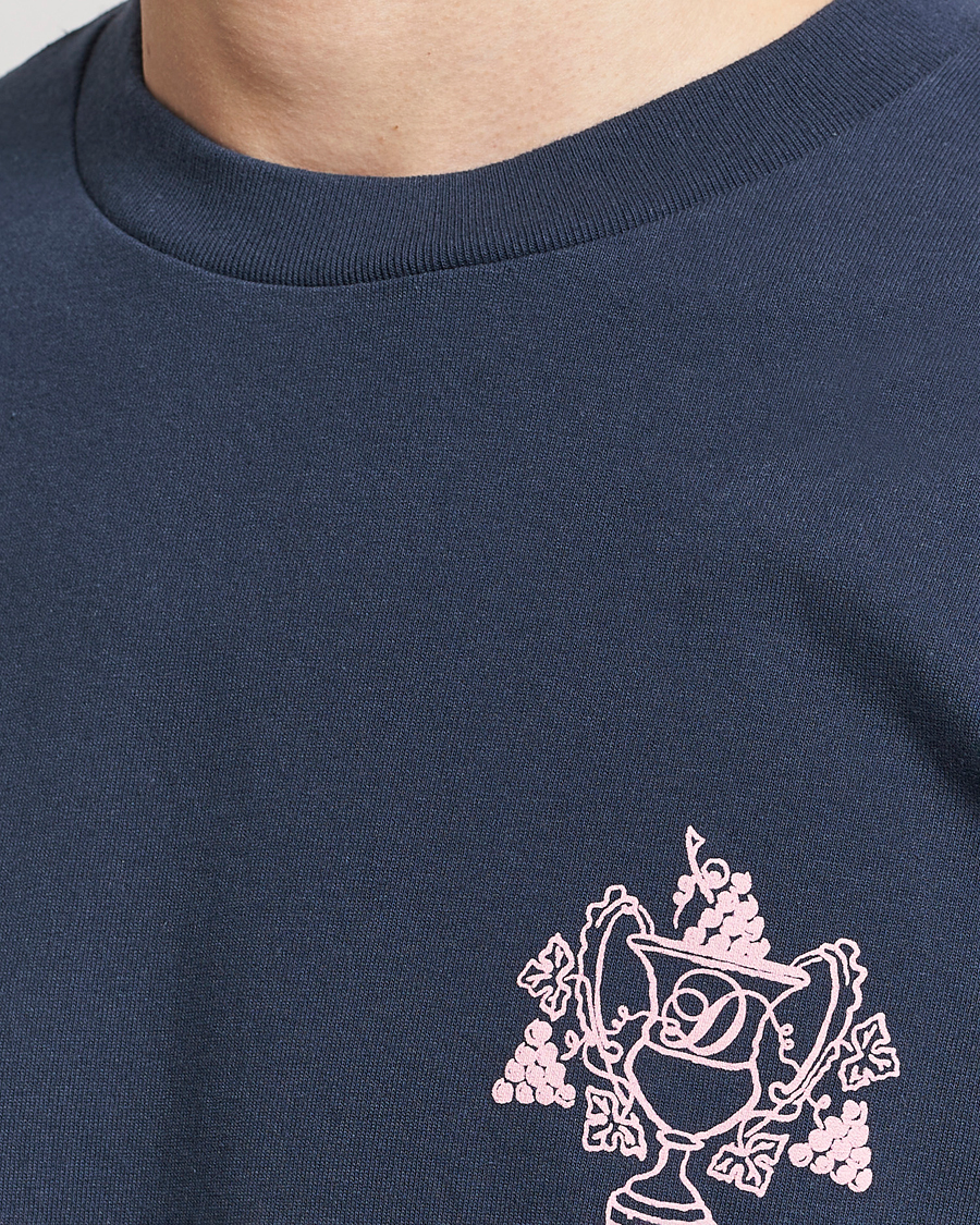 Heren | T-shirts | Drôle de Monsieur | Blason Embroidered T-Shirt Midnight Blue
