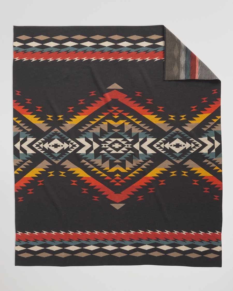 Men | Lifestyle | Pendleton | Jacquard Blanket Bridge Creek