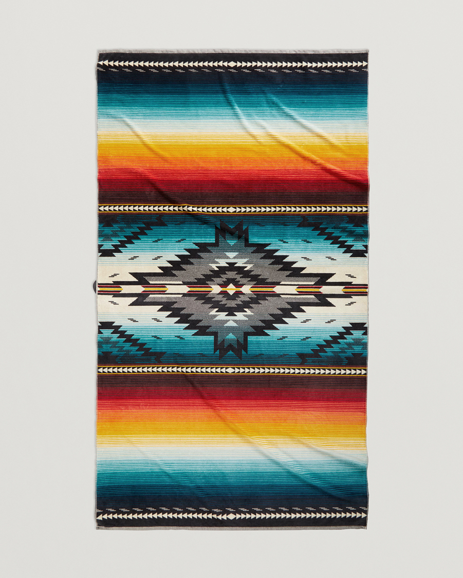 Heren | Stoffen | Pendleton | Oversized Jacquard Spa Towel Saltillo Sunset
