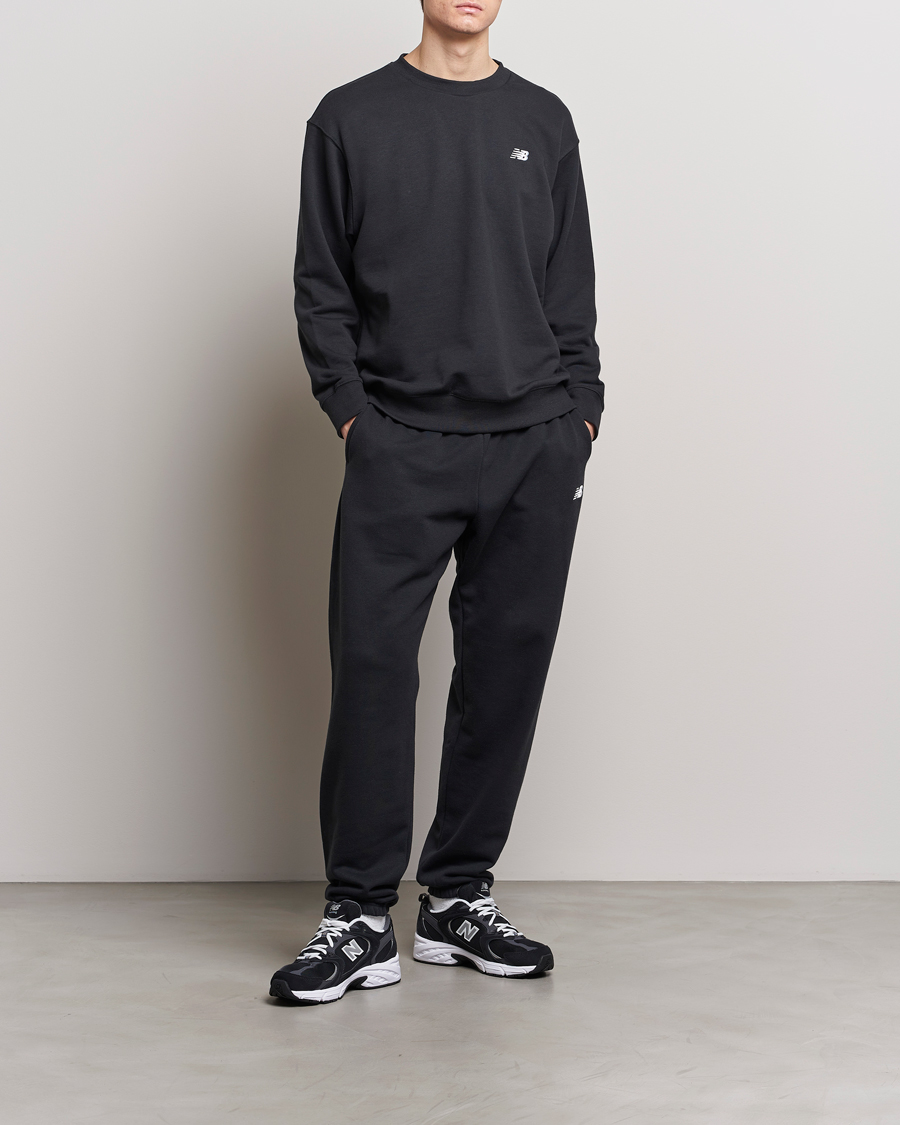 Heren | Truien | New Balance | Essentials French Terry Sweatshirt Black