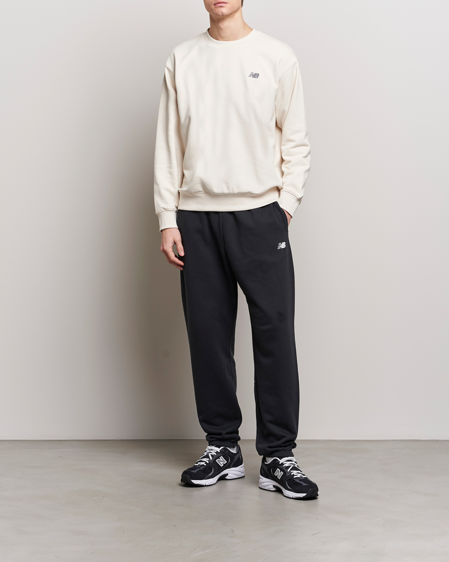 Heren | Truien | New Balance | Essentials French Terry Sweatshirt Linen